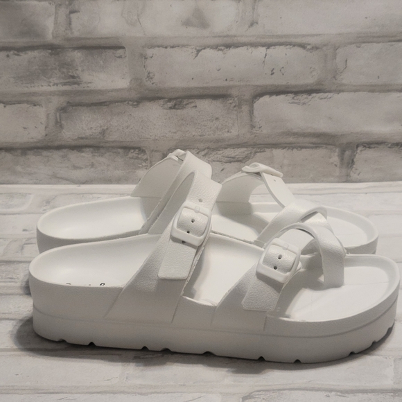 White Platform Buckled Sandals - Picture 6 of 6
